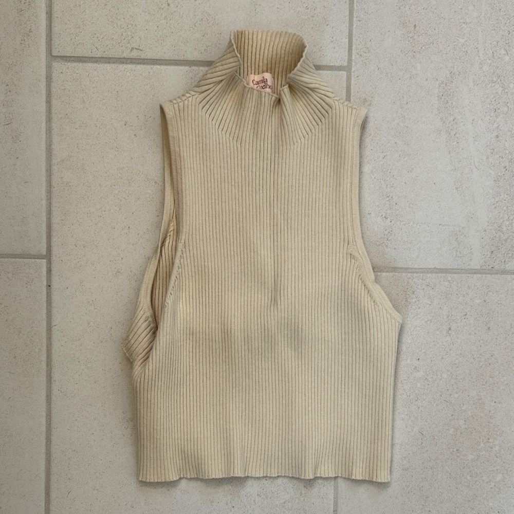 Camila Coelho sweater tank size medium